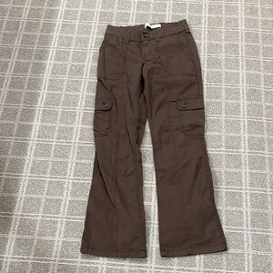 Hollister Mid-Rise Cargo Pants - Brown